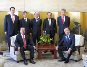 唐橋副本部長　森山副本部長 　佐野専務理事　山﨑副本部長　佐々木副本部長　　秋山本部長　黒岩知事